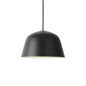 Ambit Pendant Lamp Black Ø25 cm von Muuto